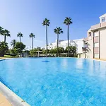Apartment 104 Paraiso Ii *
